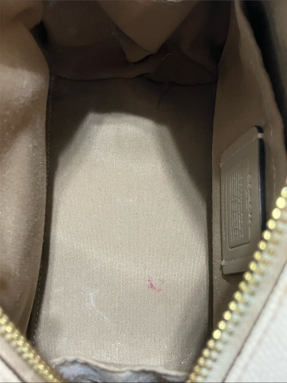 Sydney Satchel - Picture 10 of 11